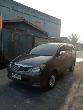 Innova G Diesel 2.4 manual 2009