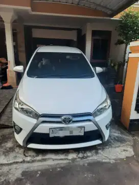 Toyota Yaris 1.5 G A/T Putih 2017