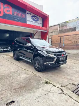 Mitsubishi Pajero Sport Dakar / Hitam 2018 !!