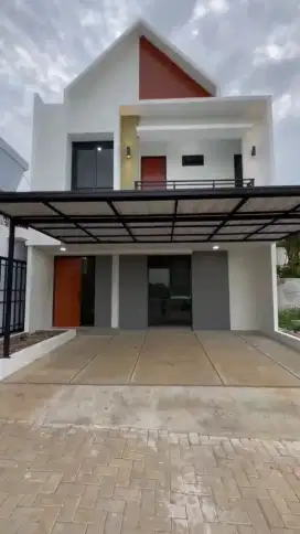 DI JUAL RUMAH 2 LANTAI MODERN EXSCLUSIF HARGA SUPER TERJANGKAU!