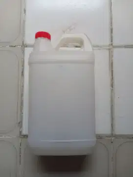 Jerigen kapasitas 5L