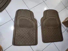 Karpet mobil 3 jajar