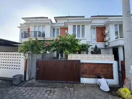 DIJUAL RUMAH MURAH STRATEGIS LANTAI 2 LOKASI MUNGGU