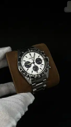 Seiko Prospex SSC813P1 Panda Speedtimer Solar Chronograph Seitona