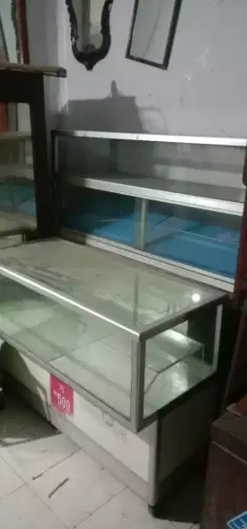 Etalase counter 1 meter