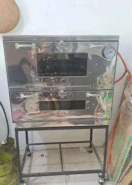 Dijual oven gas 70 × 55