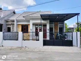 Rumah Baru di Timur Candi Prambanan