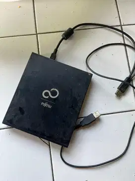 DVD/VCD EXTERNAL READER