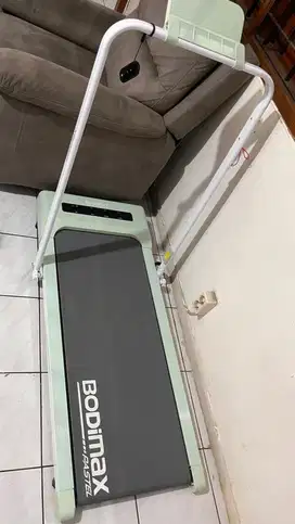 Dijual Bodimax Pastel Treadmil