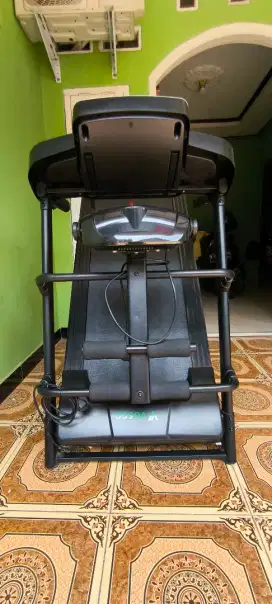 Treadmill vosgo Idaho 90% mulus & multifungsi