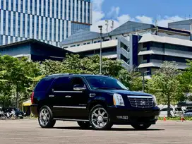 CASH Cadillac Escalde 2009 Facelift Low KM Original