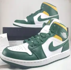 Nike air jordan 1 mid Sonic