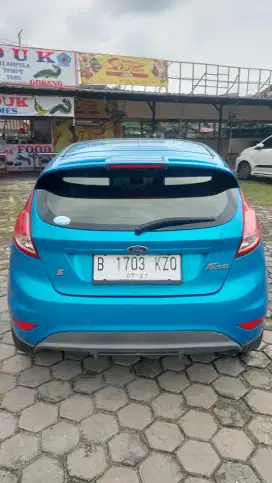 Ford Fiesta 1.5 S matic 2014
