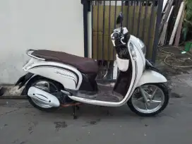 Scoopy esp 2015 lengkap bagus