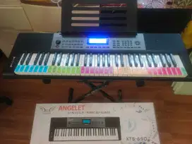 PIANO ANGELET XTS-690