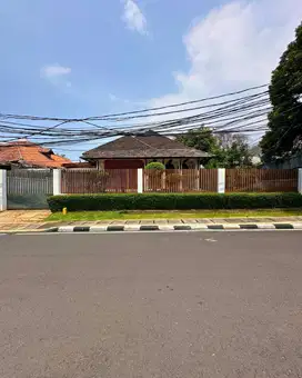 Dijual 2 Kavling Rumah Hanya Hitung Tanah Saja Lokasi Elite Menteng