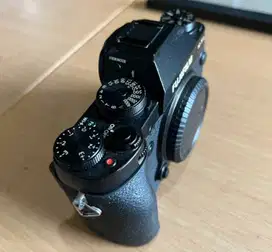 Jual Fujifilm X-T1 XT1 Black Komplit Box