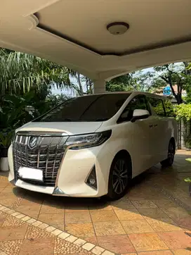 Dijual Alphard Pakai Sendiri KM Rendah