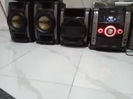 Djual cepat aja set LG suara glerr mulus