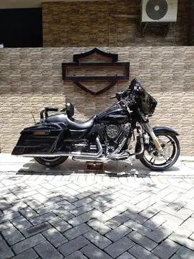 STRET GLIDE 2016 RUSHMORE