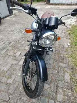 W175 SE 2018 km dibawah 11.500km