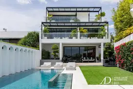 FREEHOLD GEORGIAN RESIDENCE IN PRIME LOCATION, CANGGU
