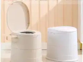 Toilet Portable warna putih