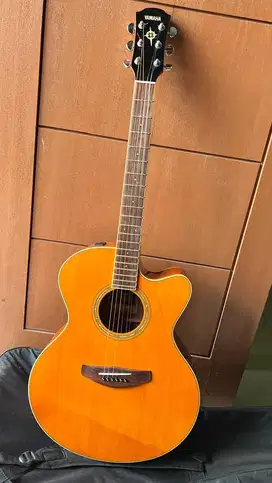 Gitar Yamaha CPX 600 Original