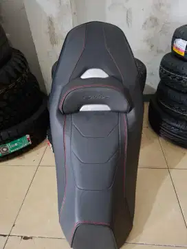 Dijual jok yamaha xmax conected