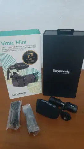 Saramonic Vmic Mini Microphone for DSLR and Smartphone LIKE NEW