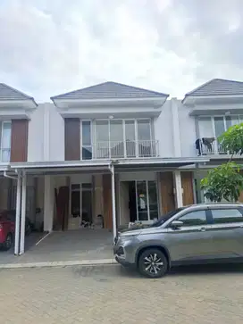 Rumah Cantik Baru Siap Huni Cluster Nara Village Gading Serpong