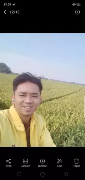 Apakah ada lowongan ?