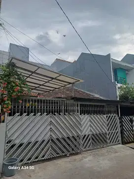 Rumah Semi Furnished di Kelapa Gading, Jakarta Utara