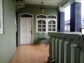Rumah dan Kosan di Dekat Perkantoran Bidakara