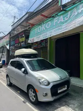 Roof box dan frame mobil unirversal