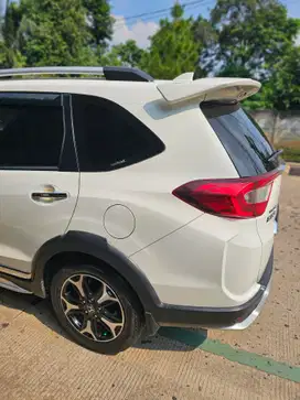 Honda BR-V E Prestige 2016 Bensin istimewa