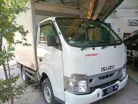 Isuzu Traga BOX Tahun 2020 Diesel