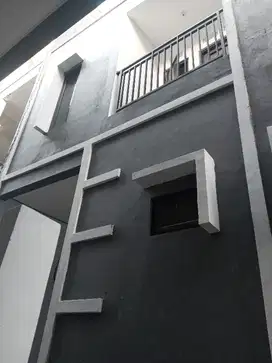 Rumah minimalis sangat murah nempel Kebagusan