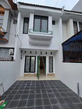 Rumah Permata Palem hanya 1,2M nego
