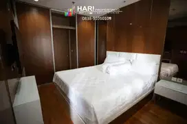 DIJUAL Apartemen Sahid Sudirman Residence 2 BR Furnished dekat ke MRT