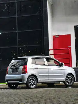 LOW KM!! DP 19JT // KIA PICANTO COSMO 1.1 MT 2010