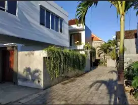 VILLA NYAMAN POH GADING JIMBARAN BALI