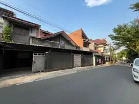 Rumah Besar 2 Lantai Hitung Tanah Di Tebet Barat Akses Ke Jalan Supomo