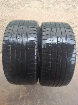 Ban 235/40/18 Accelera PHI 2pc 85%