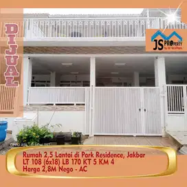 DIJUAL Rumah 2,5 Lantai di Park Residence, Jakbar LT 108 - AC