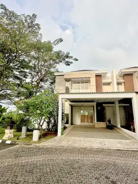rumah Best View Serasa di Ubud, posisi hook siap huni di lebak bulus