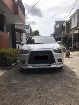 Outlander Sport PX A/T 2012 Putih