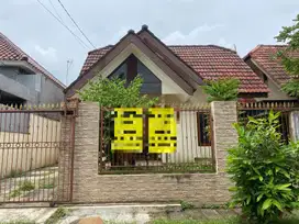 Dijual Rumah Minimalis Siap Huni di Griya Loka BSD Siap KPR J-16576
