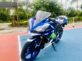 DIJUAL YAMAHA R15 TAHUN 2016
