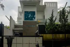 Rumah konsep Villa, Cigadung